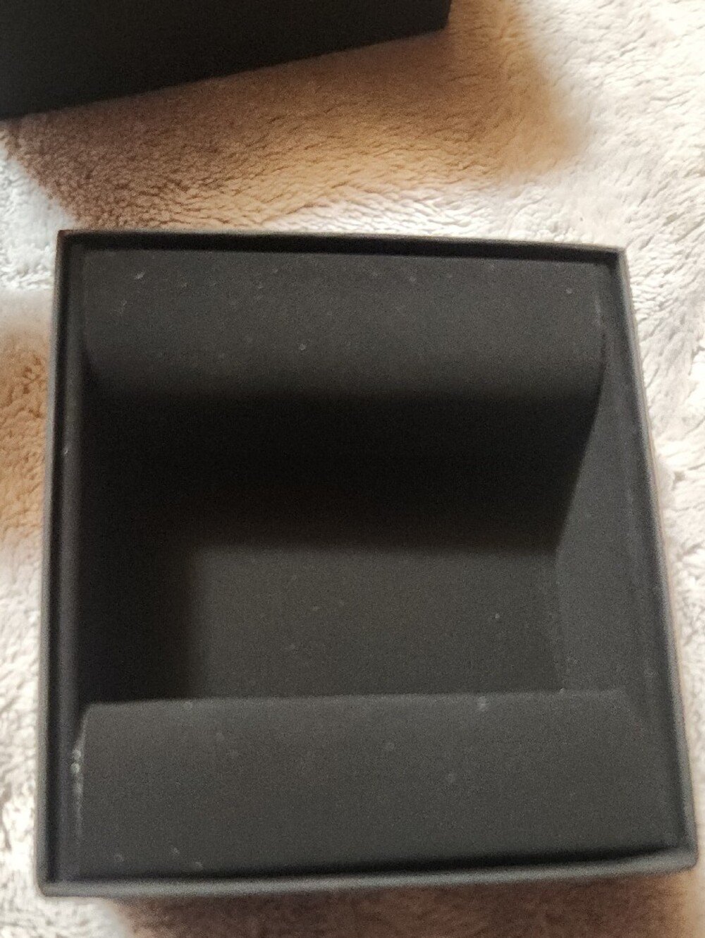 CHANEL Black Watch Presentation Box - Picture 2 of 4
